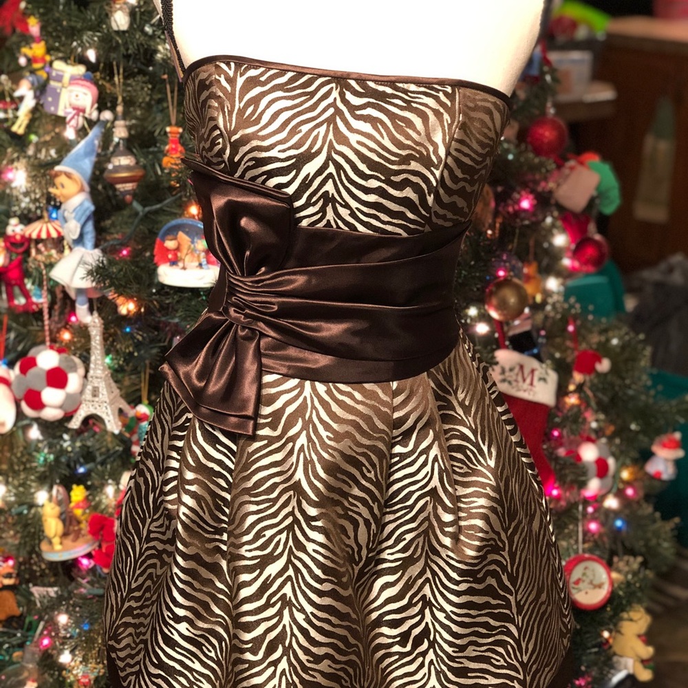Jessica McClintock Brown Zebra Stripe Short Dress